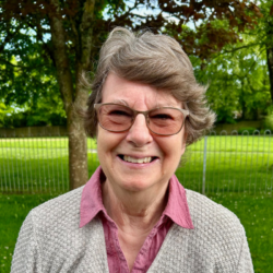 Anne Holland