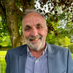 Peter Neil